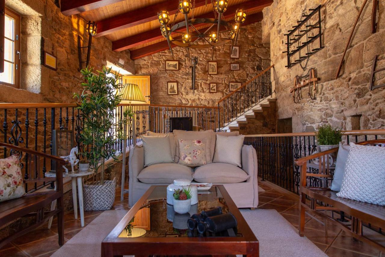 Casa Rural As Bentinas Milladoiro Exterior photo