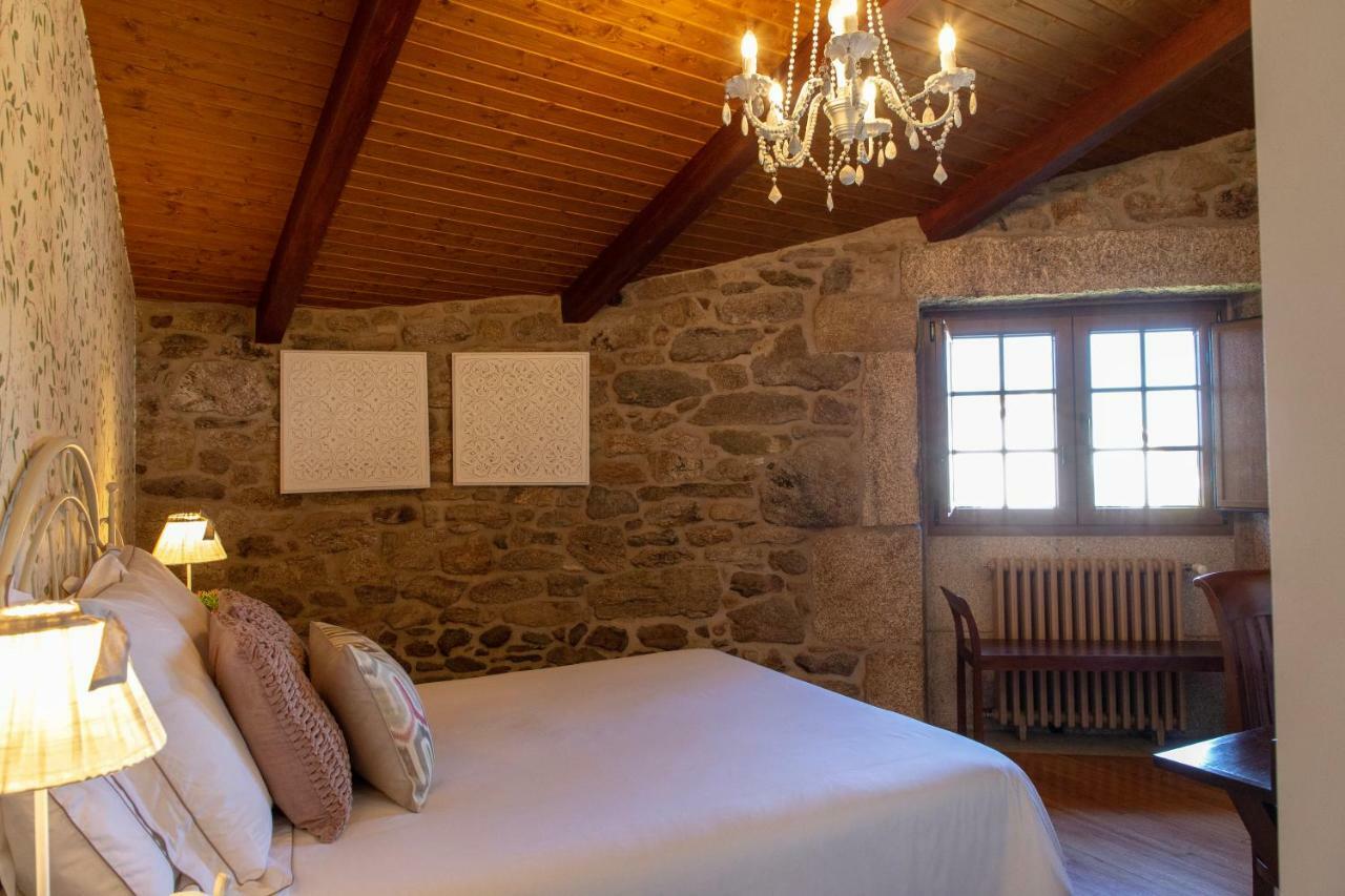Casa Rural As Bentinas Milladoiro Exterior photo